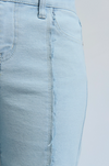 Frayed Seam Wide-Leg Denim Jeans – Light Wash